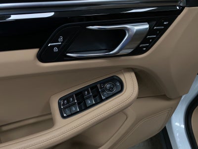 2023 Porsche Macan S