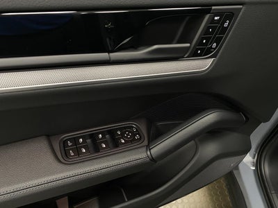 2026 Porsche Cayenne Coupe AWD