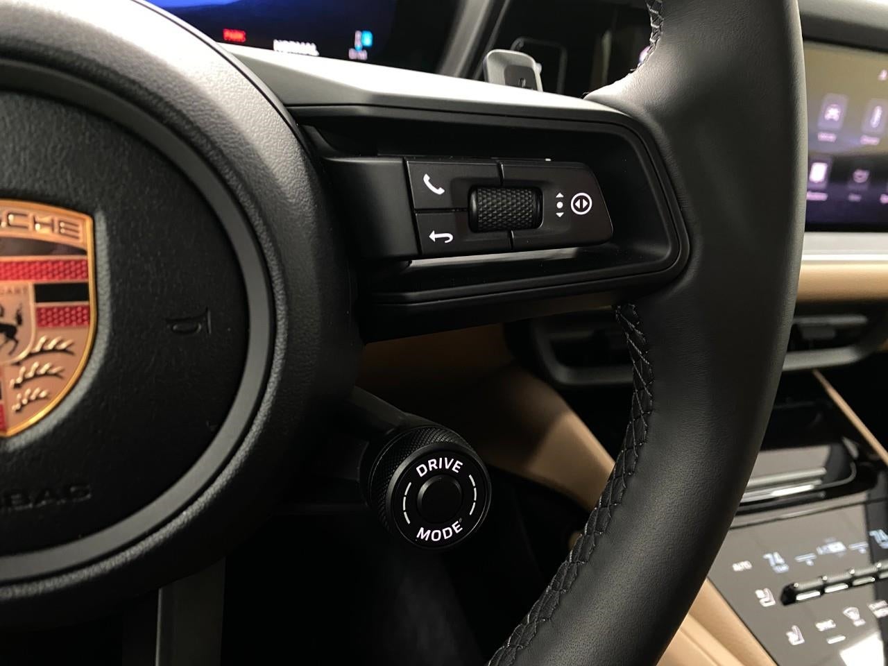 2026 Porsche Cayenne Coupe AWD