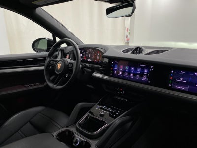 2026 Porsche Cayenne Coupe AWD