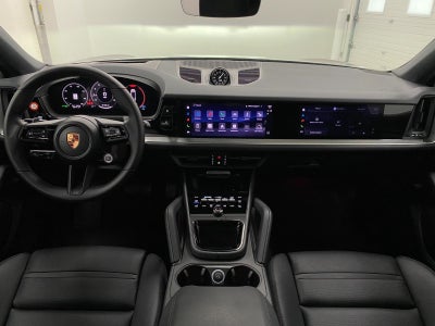 2026 Porsche Cayenne Coupe AWD