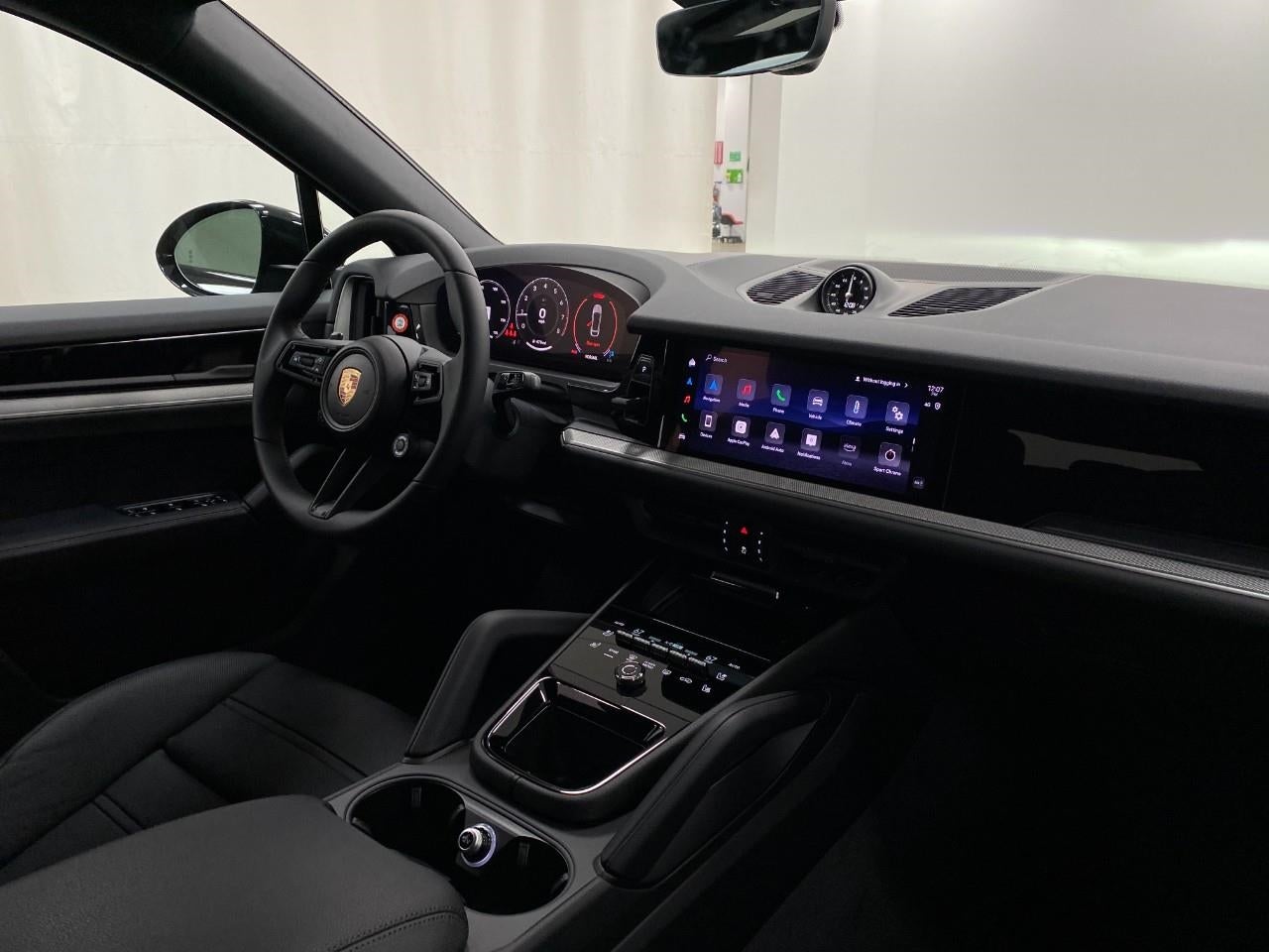 2026 Porsche Cayenne Coupe AWD