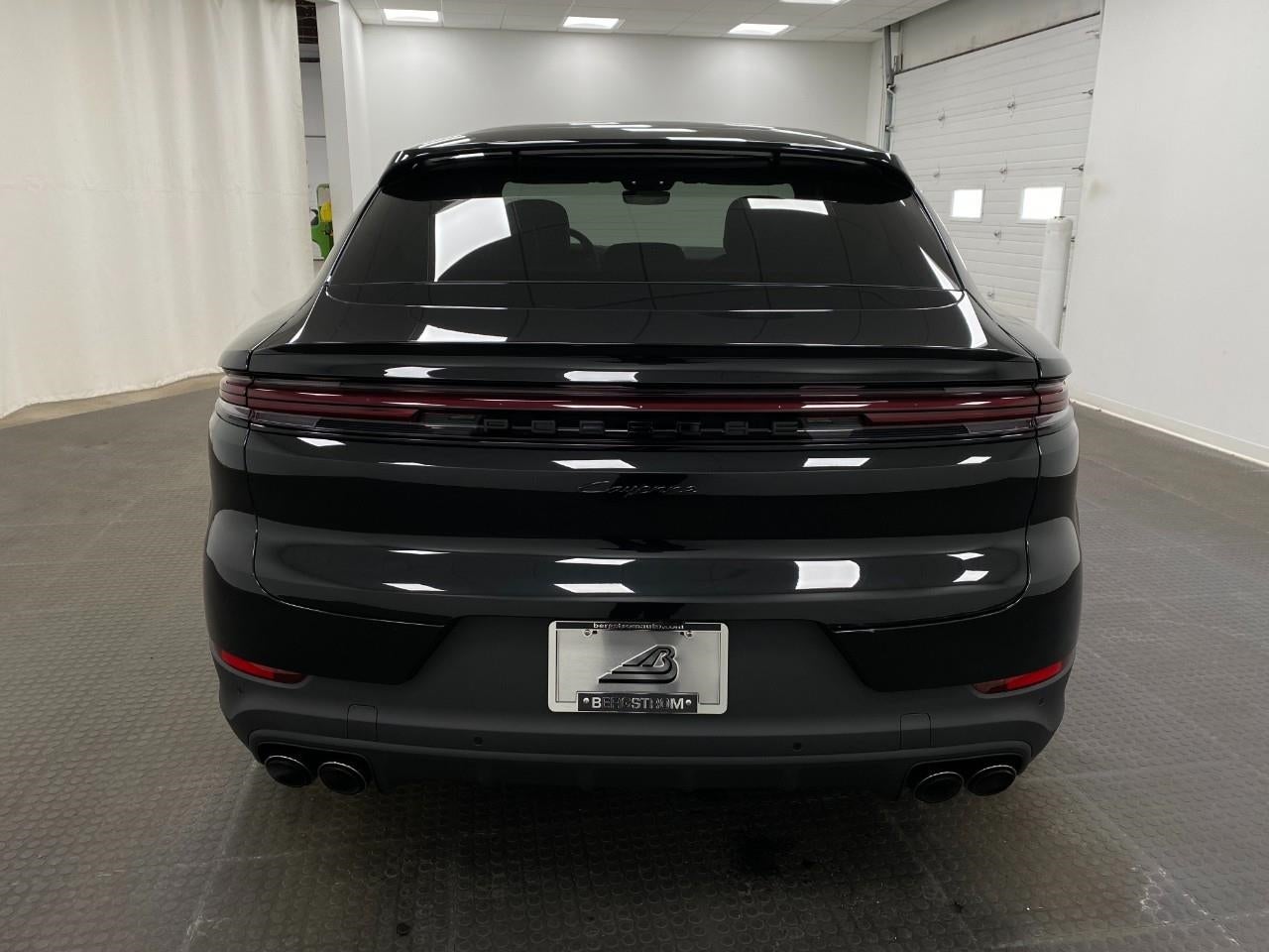 2026 Porsche Cayenne Coupe AWD