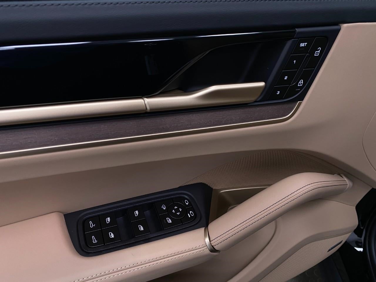 2026 Porsche Cayenne Coupe AWD