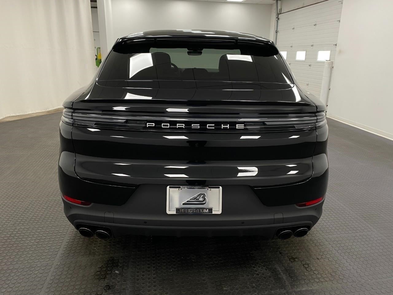 2026 Porsche Cayenne Coupe AWD