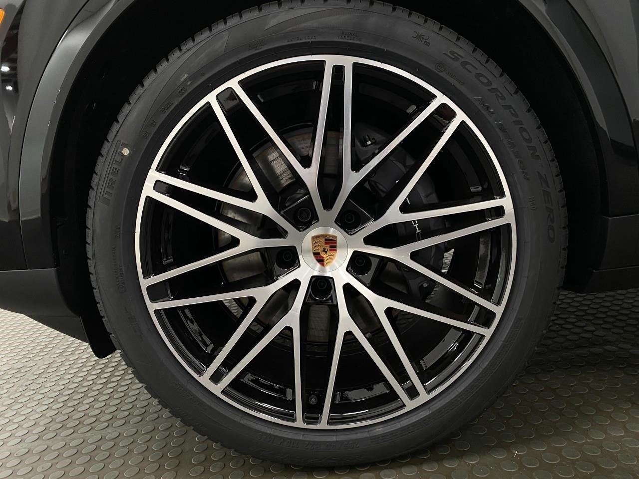 2026 Porsche Cayenne Coupe AWD