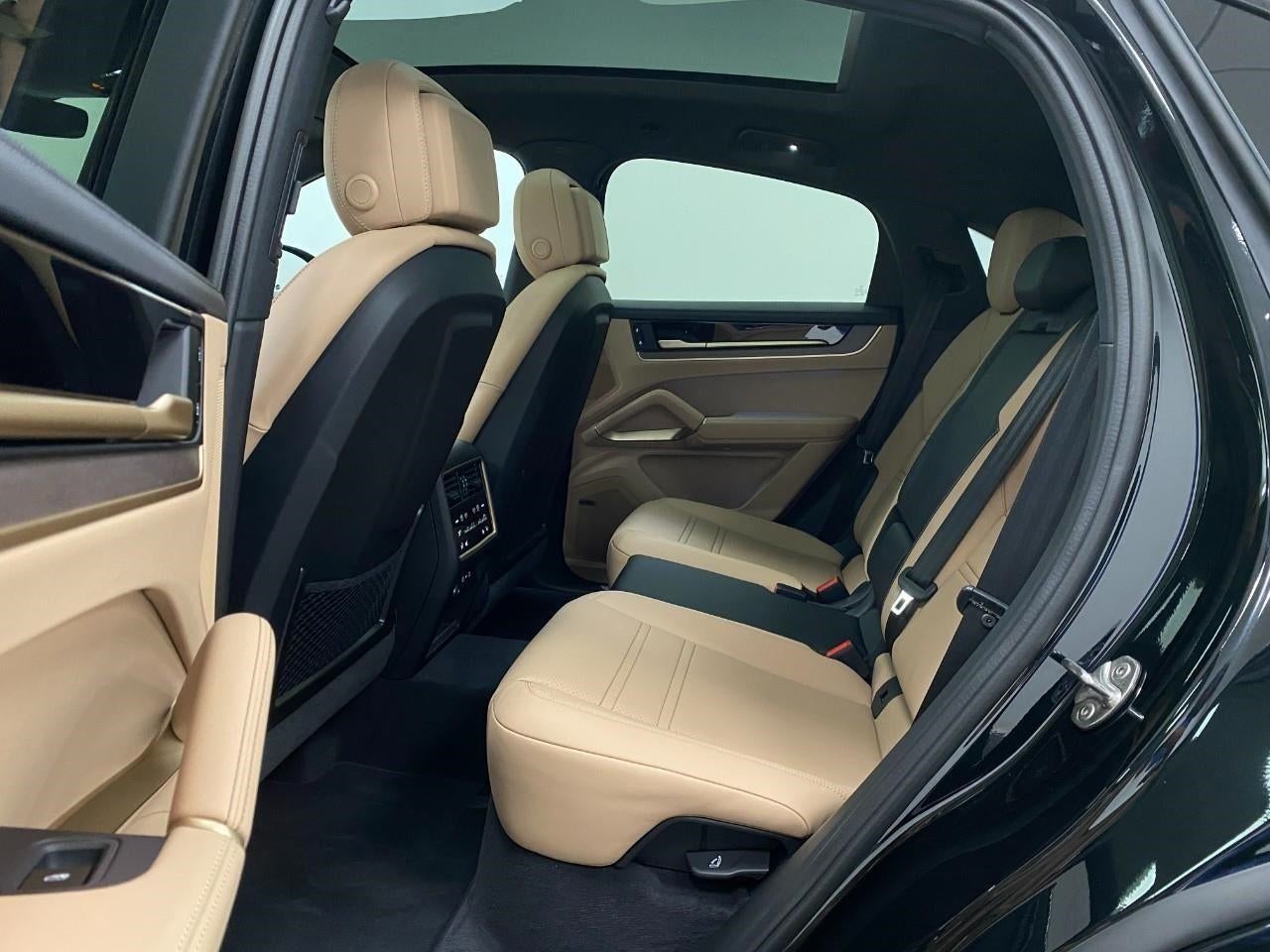 2026 Porsche Cayenne Coupe AWD