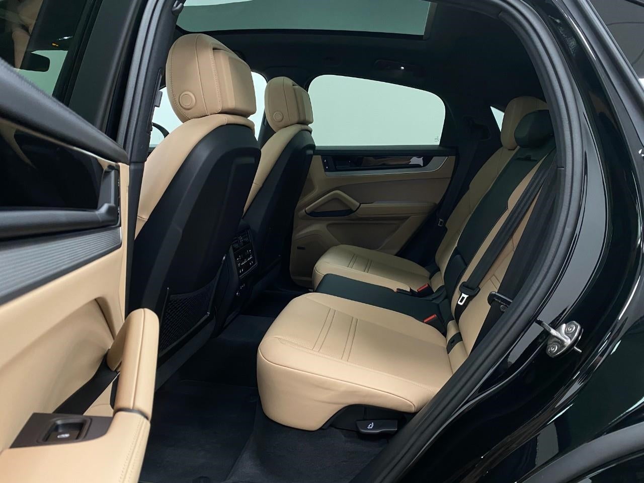 2026 Porsche Cayenne E-Hybrid