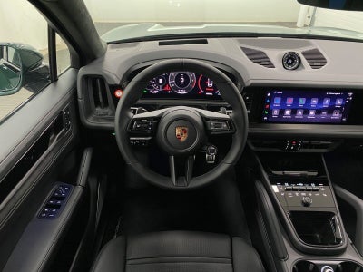 2026 Porsche Cayenne GTS