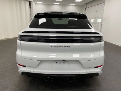 2025 Porsche Cayenne GTS