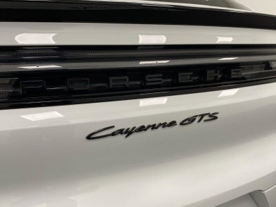 2025 Porsche Cayenne GTS