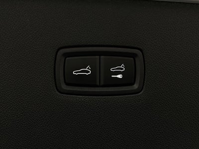 2025 Porsche Cayenne GTS