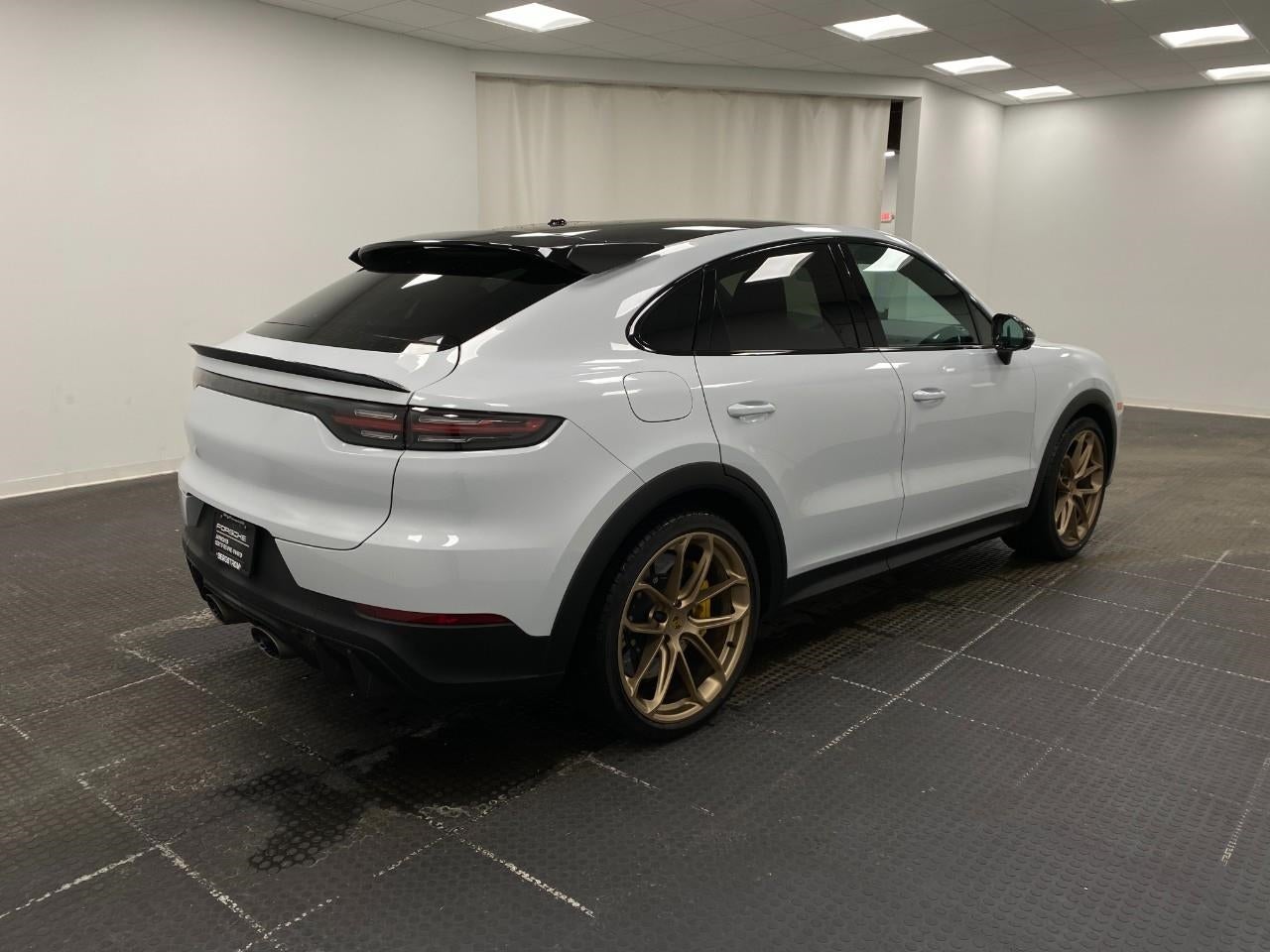 2022 Porsche Cayenne Turbo GT