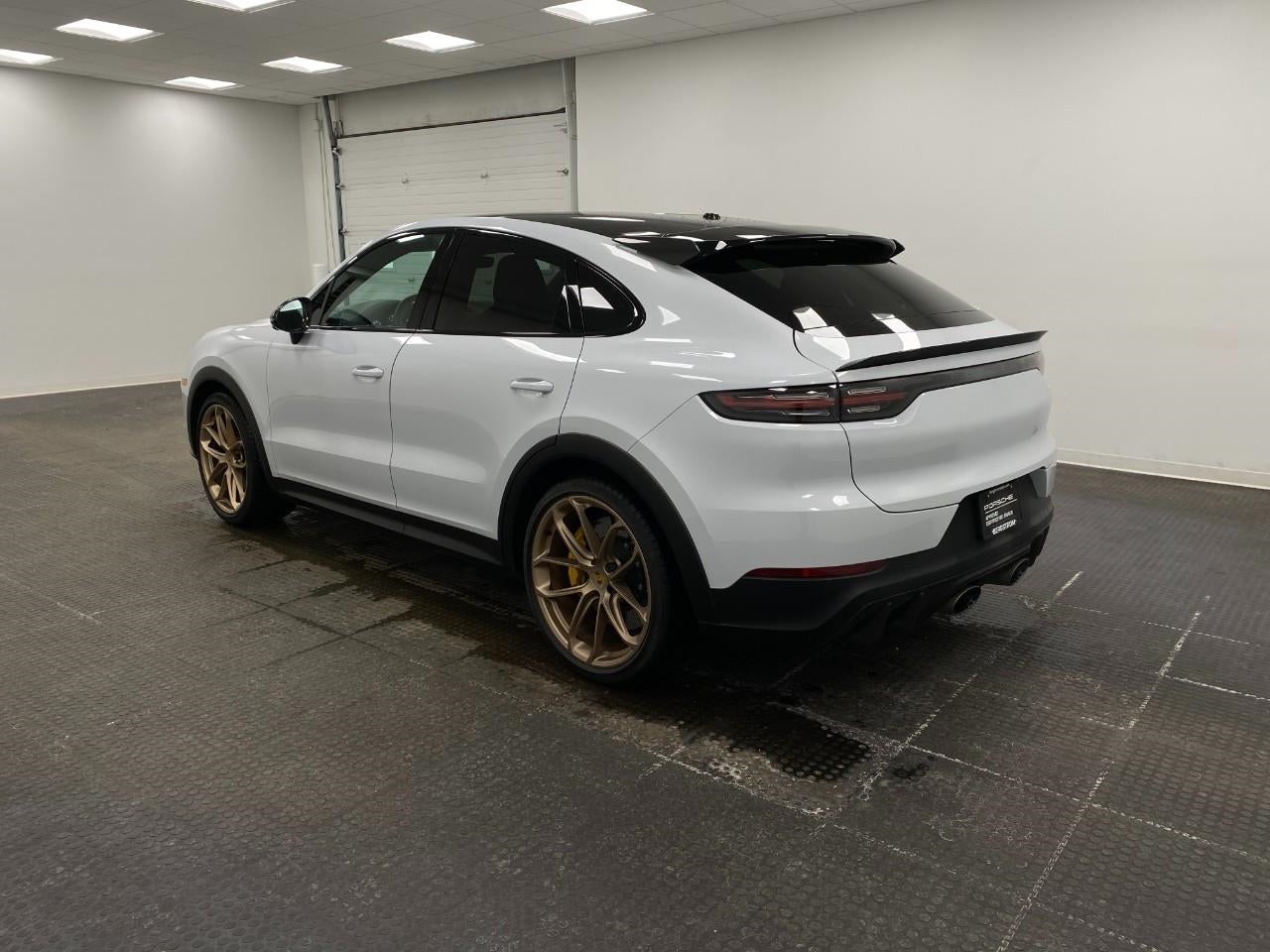 2022 Porsche Cayenne Turbo GT