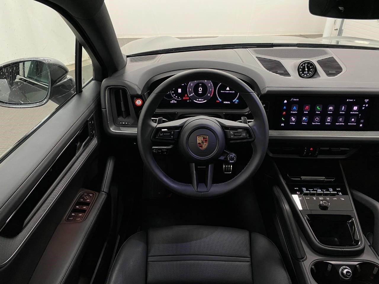 2025 Porsche Cayenne S