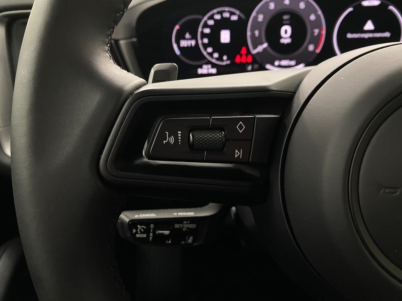 2025 Porsche Cayenne S