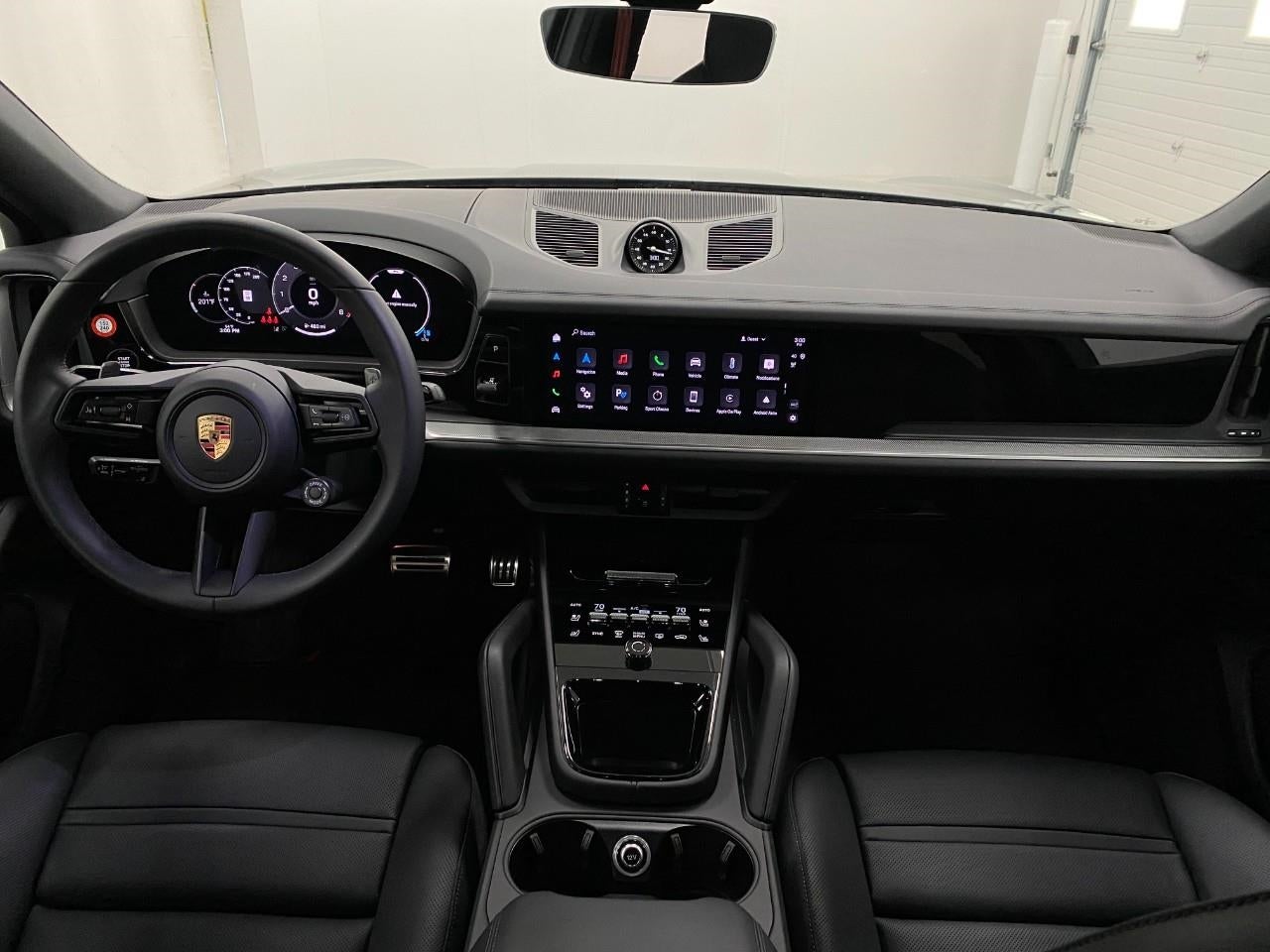 2025 Porsche Cayenne S