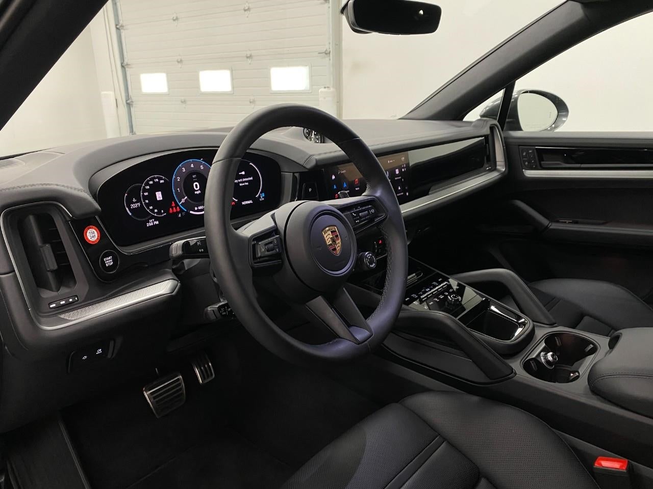 2025 Porsche Cayenne S