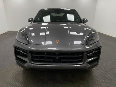 2025 Porsche Cayenne S