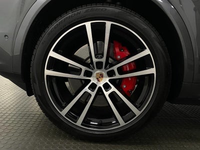 2025 Porsche Cayenne S
