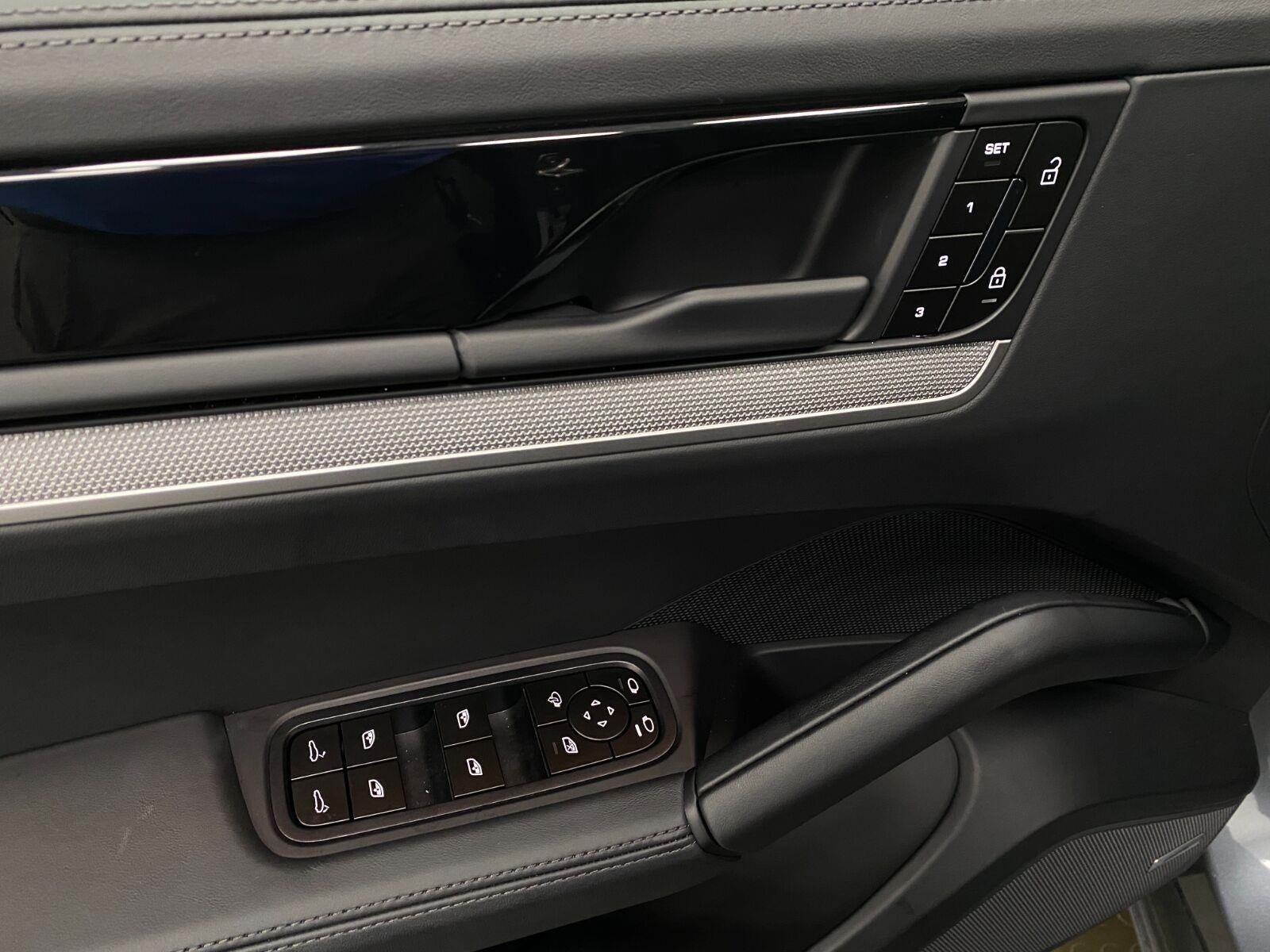 2026 Porsche Cayenne S