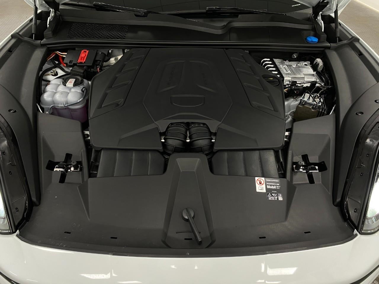 2026 Porsche Cayenne S