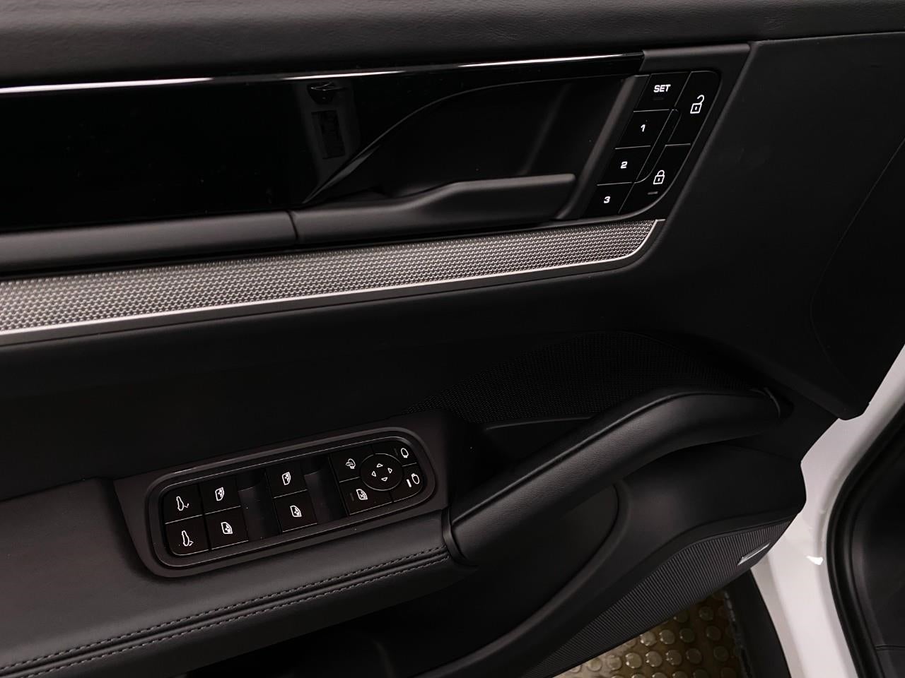 2026 Porsche Cayenne S