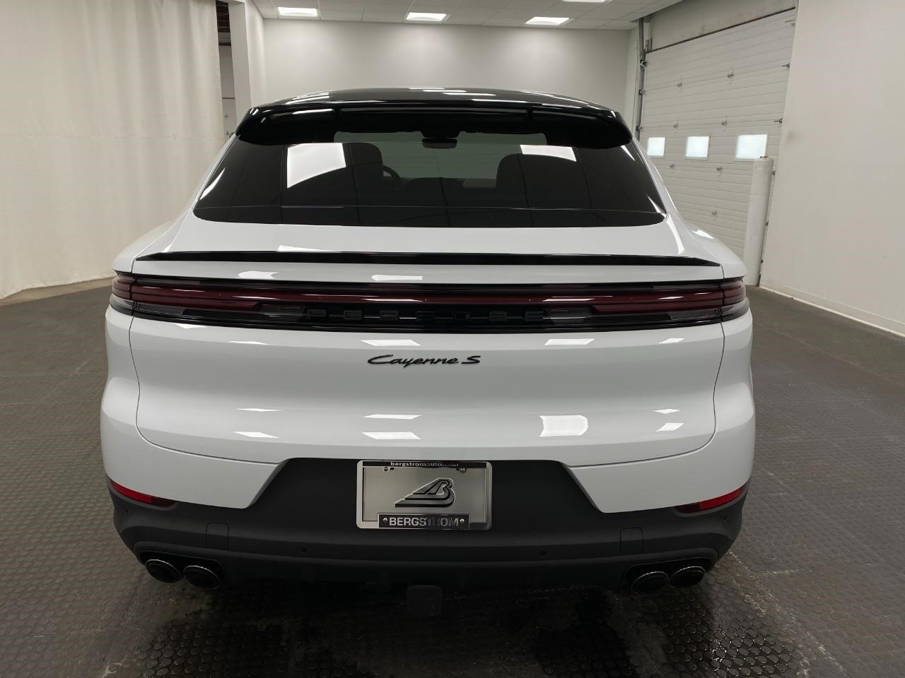 2026 Porsche Cayenne S