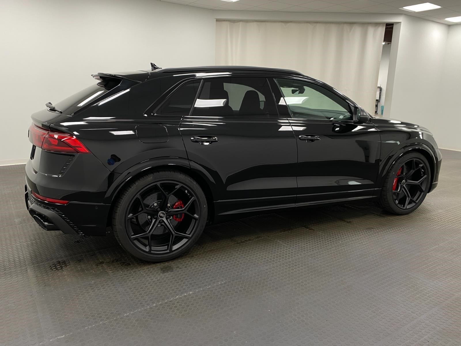 2026 Audi RS Q8 performance quattro
