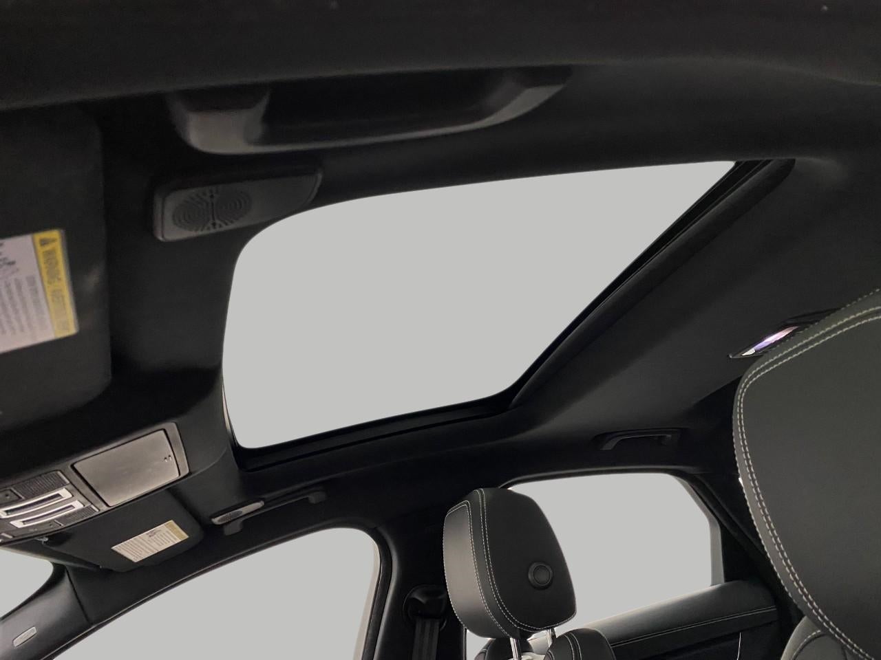 2023 Jaguar XF R-Dynamic SE Sedan AWD