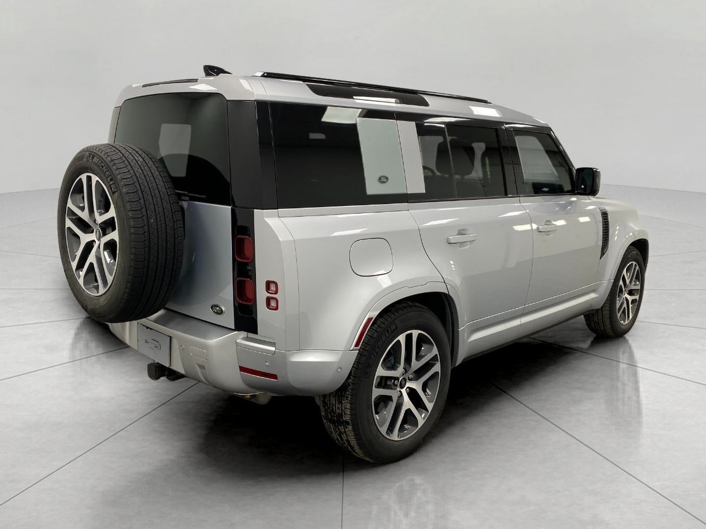 2022 Land Rover Defender 110 XS Edition AWD