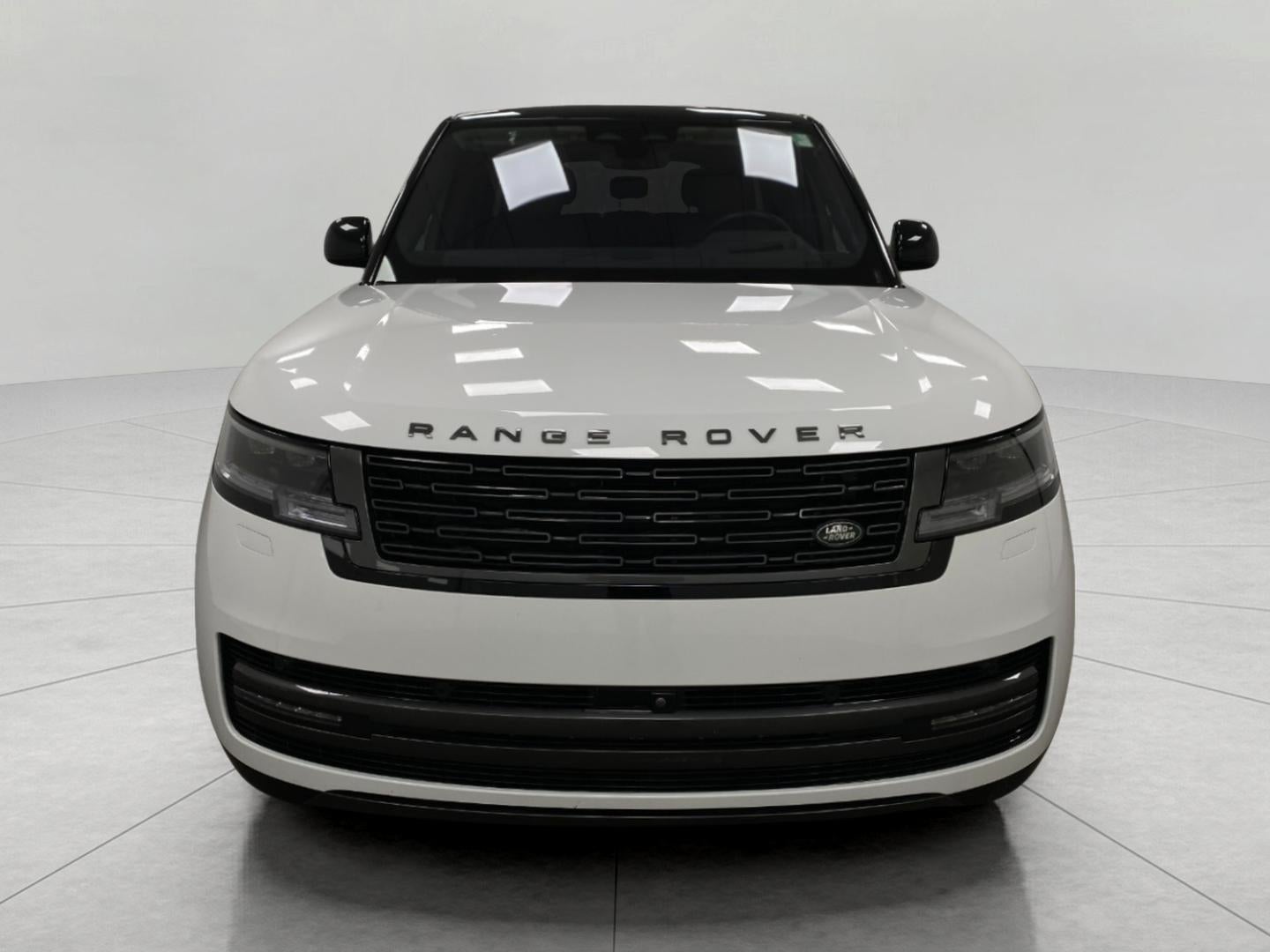 2022 Land Rover Range Rover P400 SE SWB