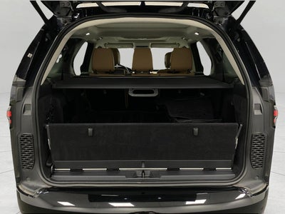2025 Land Rover Discovery P360 Metropolitan Edition