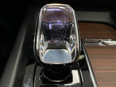 2023 Volvo XC60 B6 AWD Ultimate Bright Theme