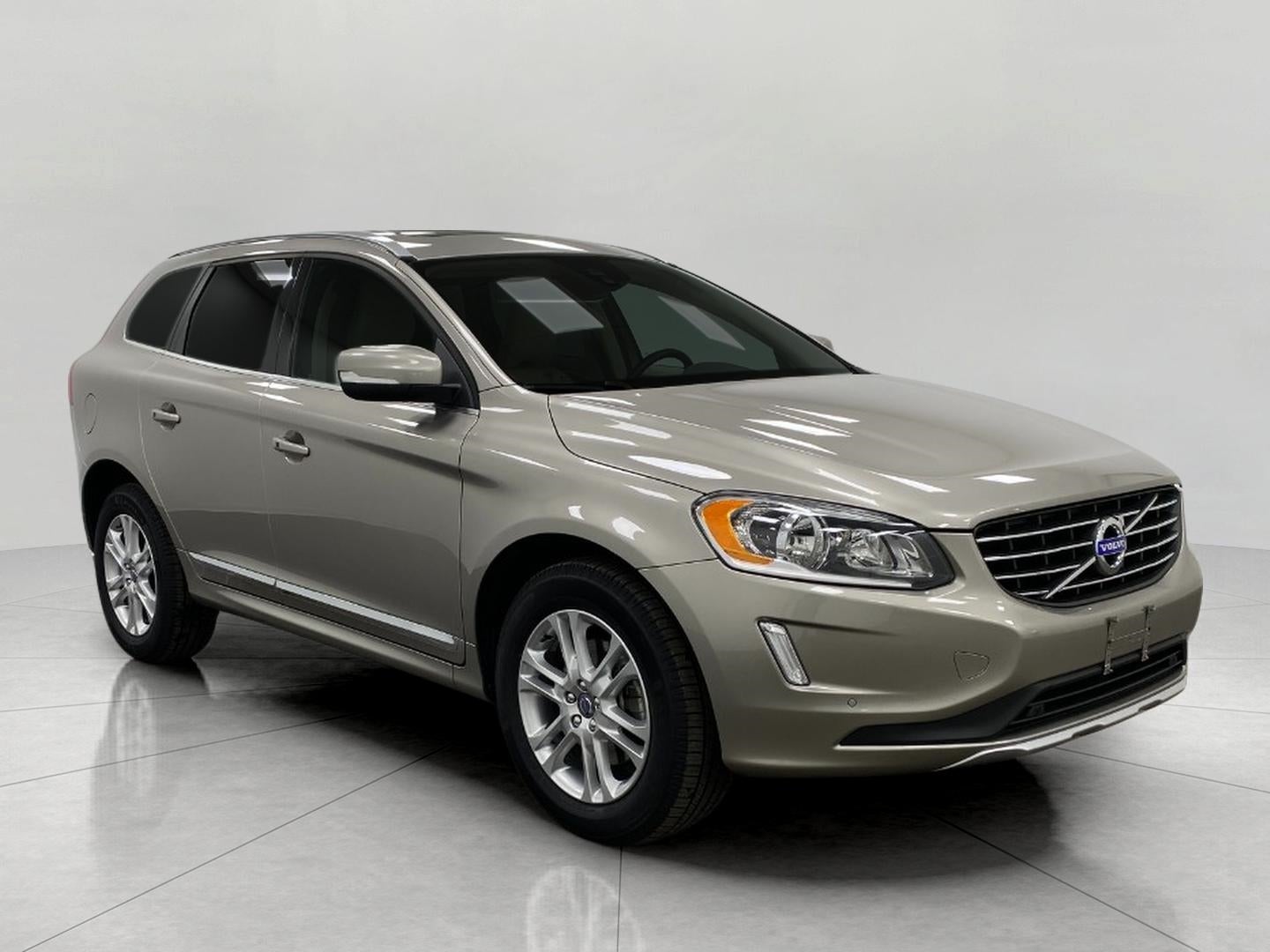 2015 Volvo XC60 SPORT UTILITY