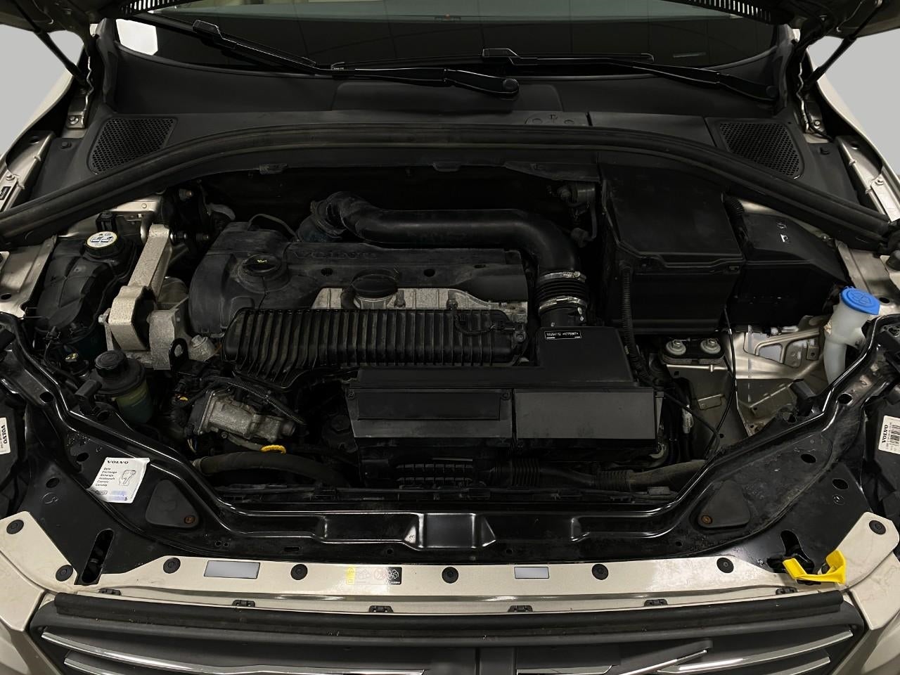 2015 Volvo XC60 SPORT UTILITY