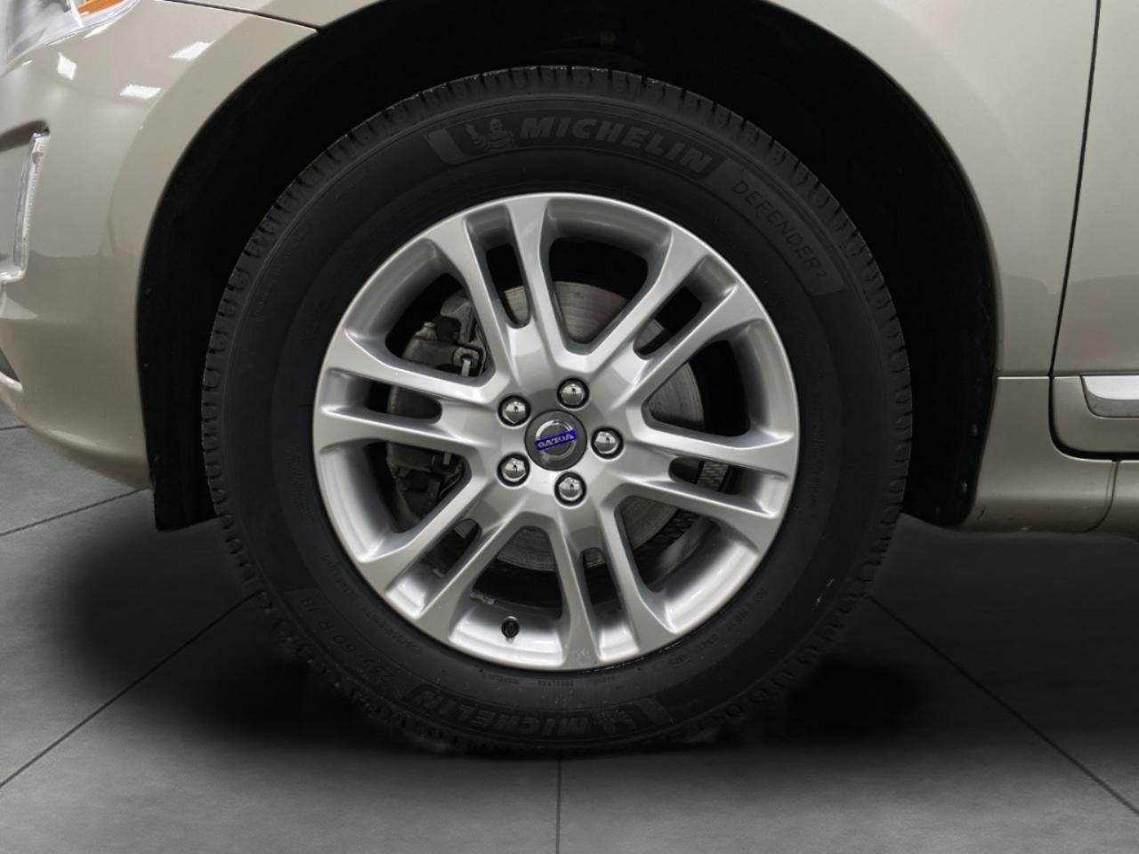 2015 Volvo XC60 SPORT UTILITY