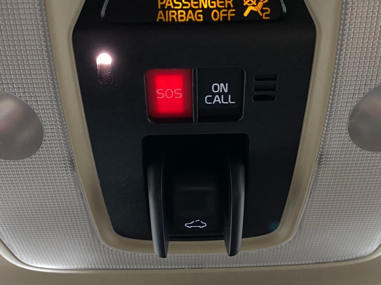 2015 Volvo XC60 SPORT UTILITY