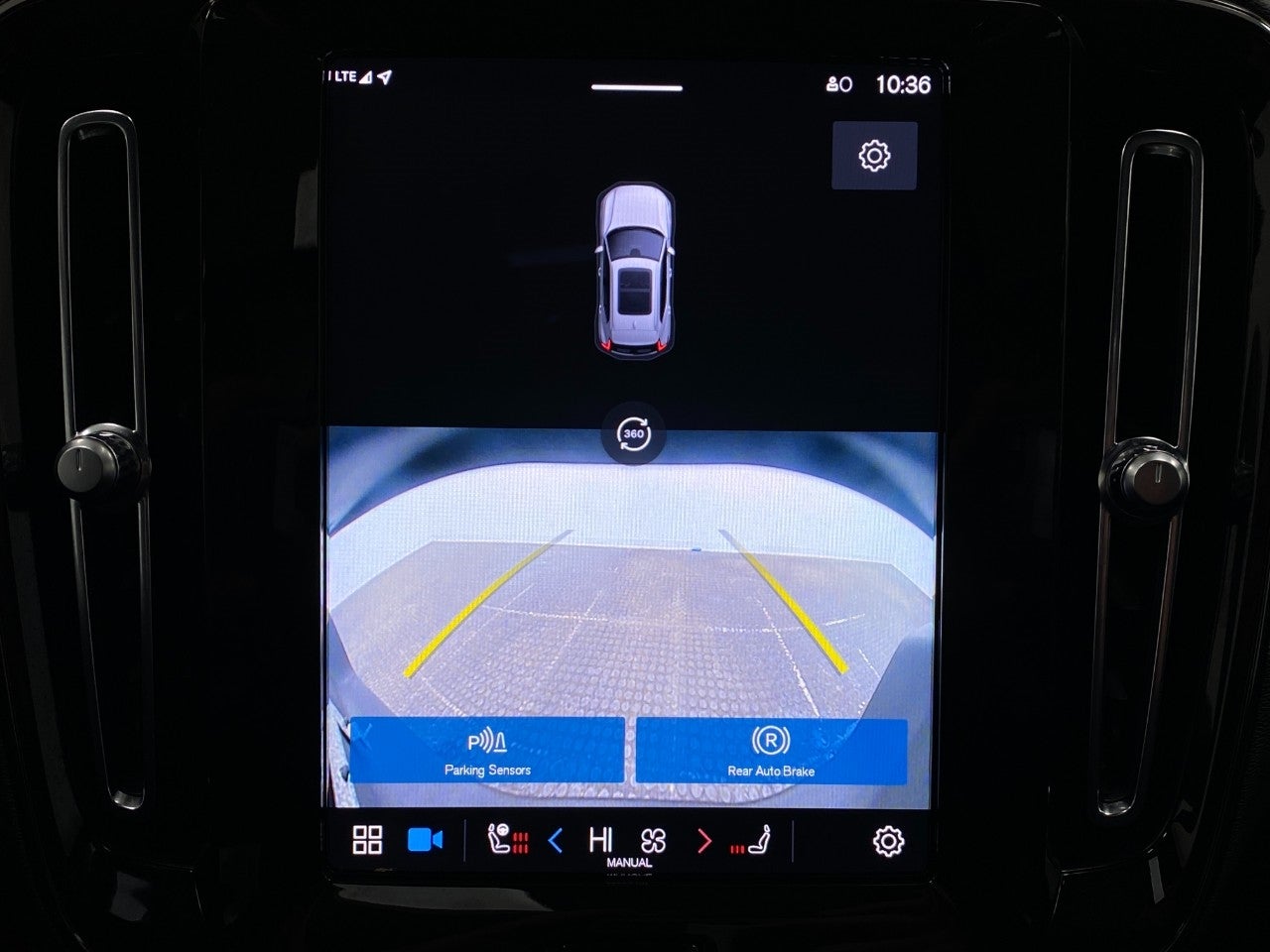 2023 Volvo XC40 Recharge Pure Electric Twin eAWD Ultimate