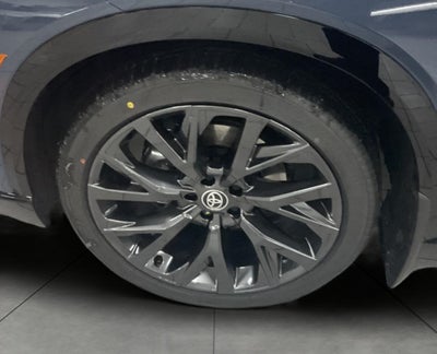 2025 Toyota Toyota Crown Signia Limited