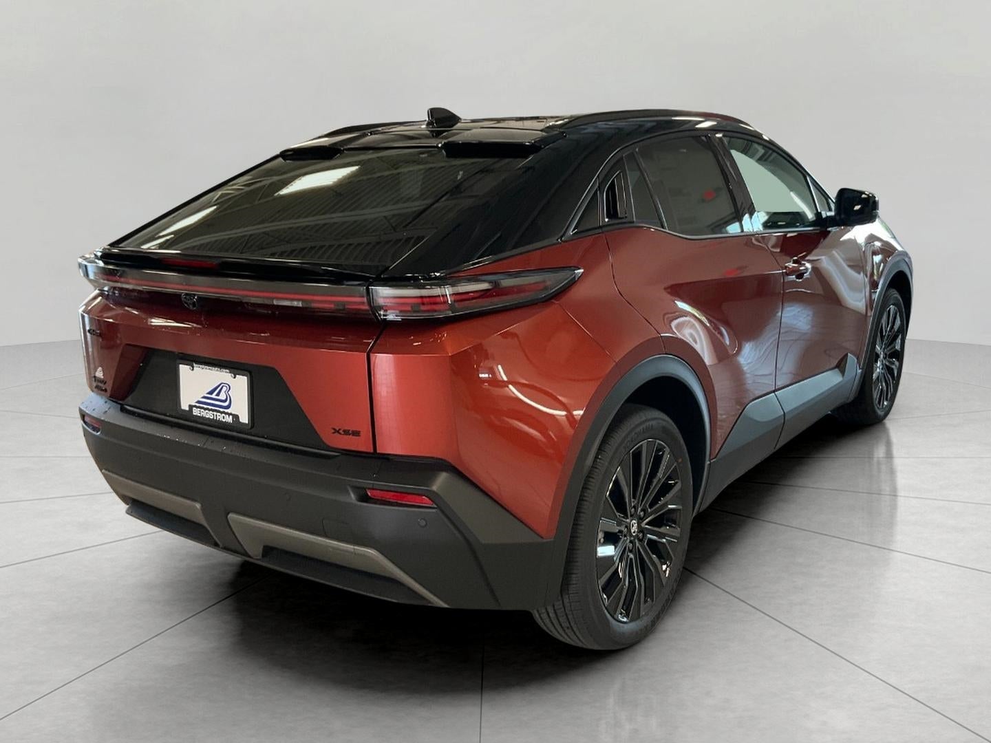 2026 Toyota C-HR XSE
