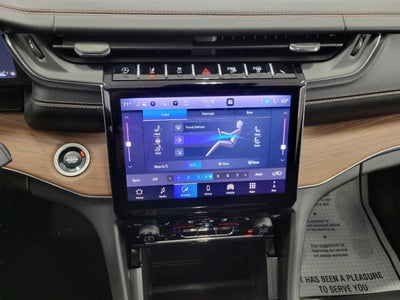 2025 Jeep Grand Cherokee Summit 4x4