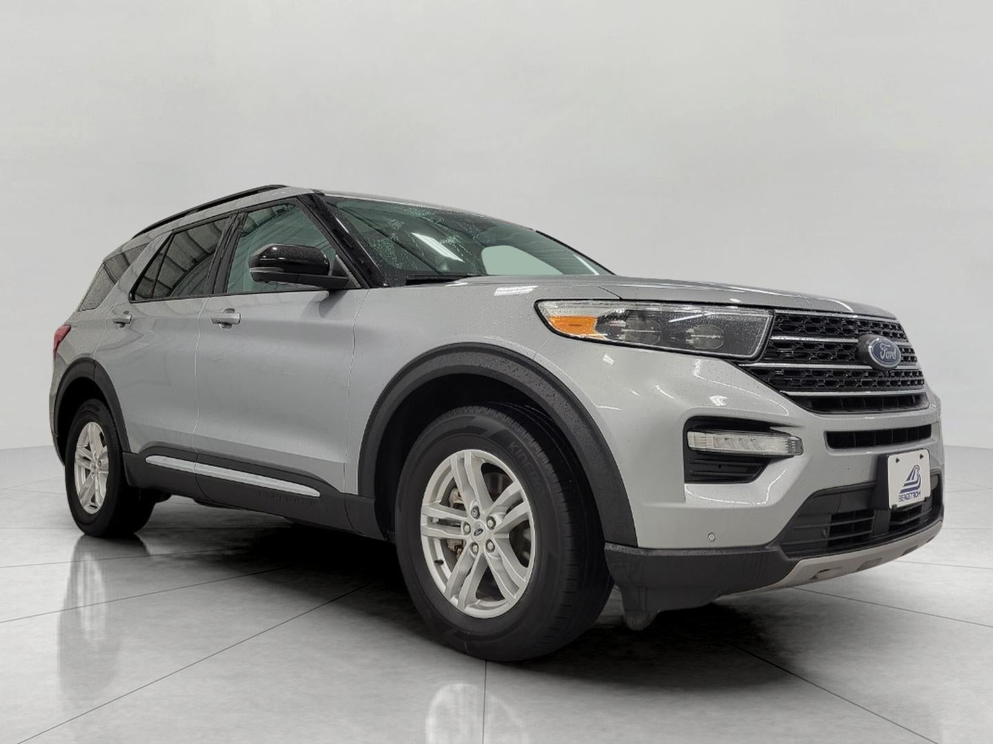 2023 Ford Explorer XLT 4WD