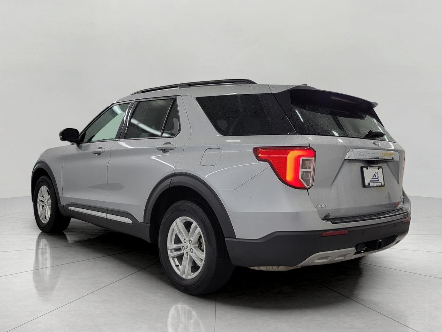 2023 Ford Explorer XLT 4WD