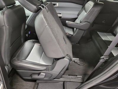 2023 Ford Explorer XLT 4WD