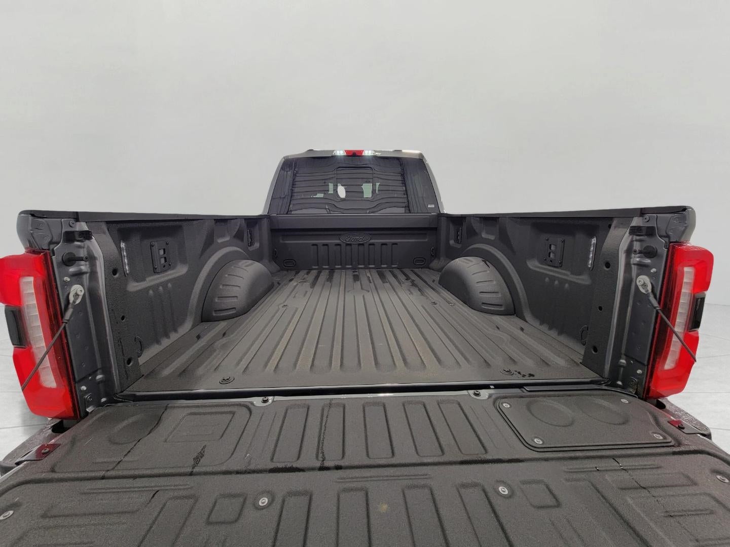 2025 Ford F-250 LARIAT 4WD Crew Cab 6.75' Box