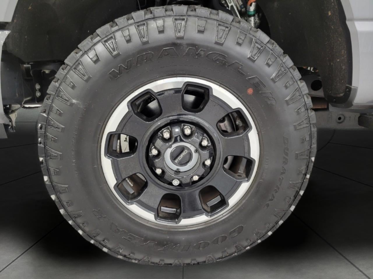 2025 Ford F-250 LARIAT 4WD Crew Cab 6.75' Box
