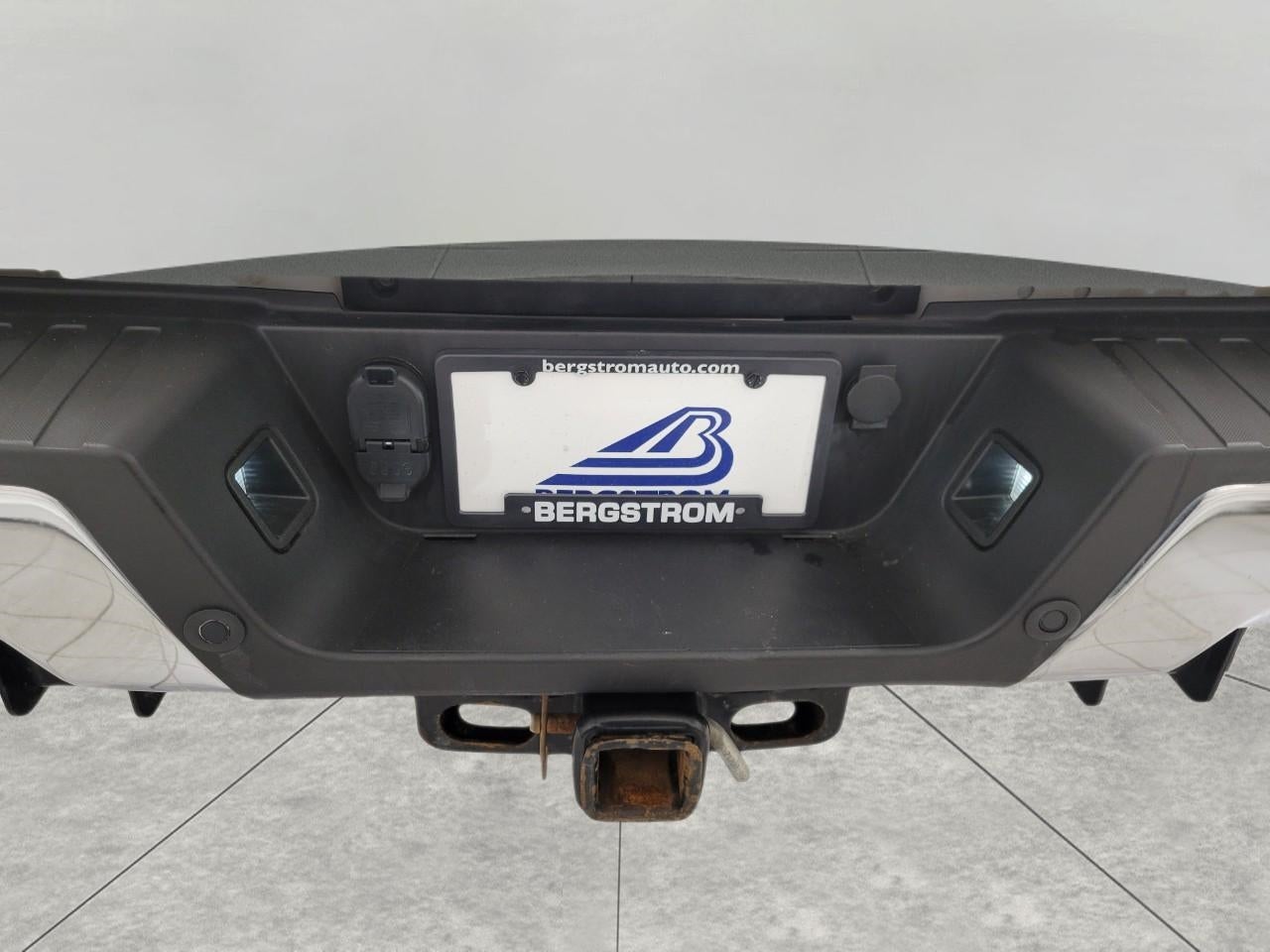 2022 Ford F-350 LARIAT 4WD Crew Cab 6.75' Box