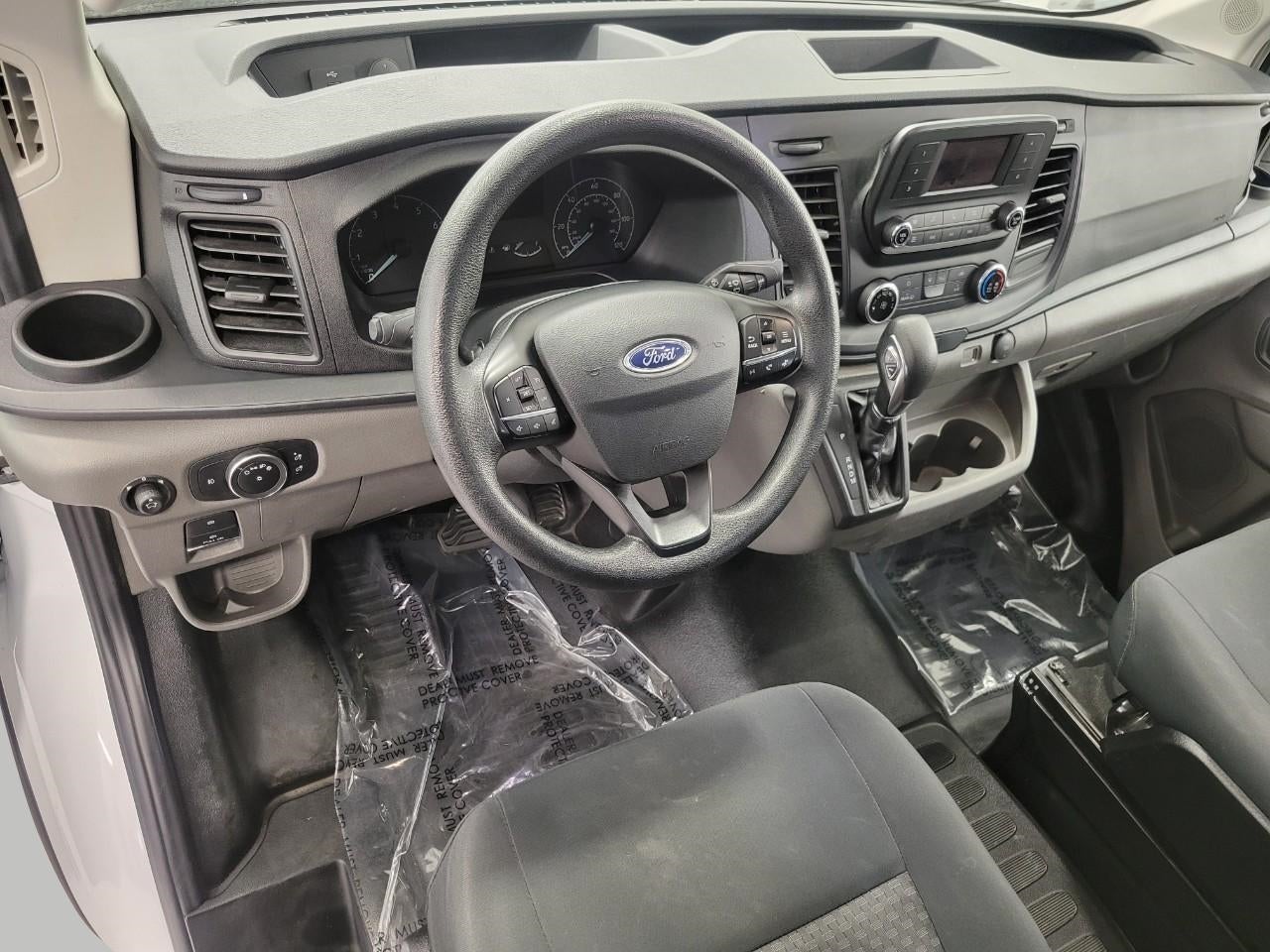 2024 Ford Transit-250 T-250 130 LOW RF 9070 GVWR RWD ** METAL BULKHEAD **