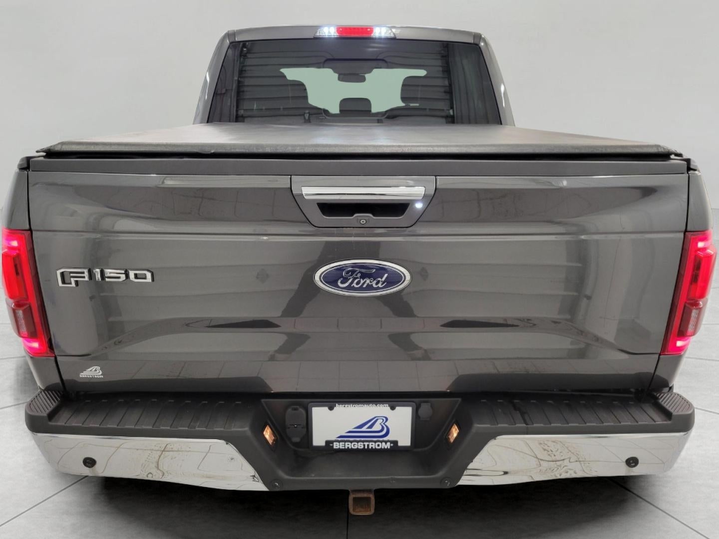 2015 Ford F-150 4WD SuperCrew 145 Lariat
